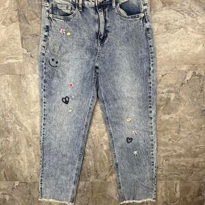 Light blue straight leg jeans with embroidery front and back Size‎ 14 Woman's
